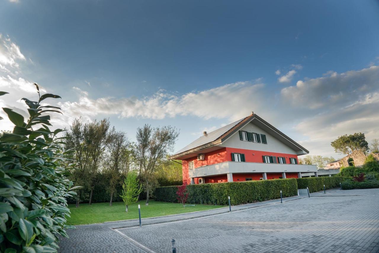 Lepini Suites Patrica Kültér fotó